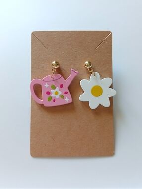 Fashion Jewelry Pink Watering Can and White Daisy Drop Earrings